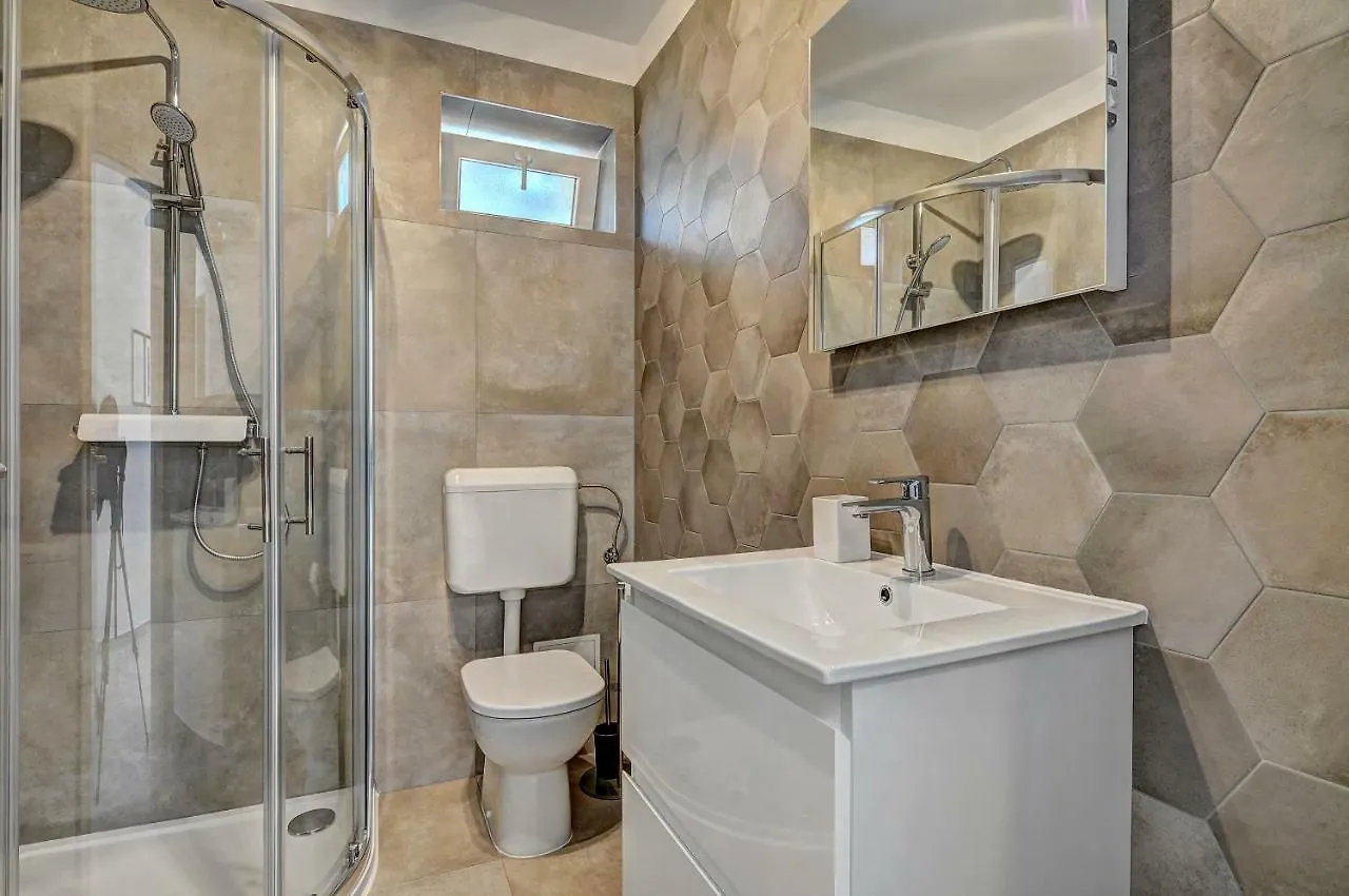 Apartman M Pula Apartament